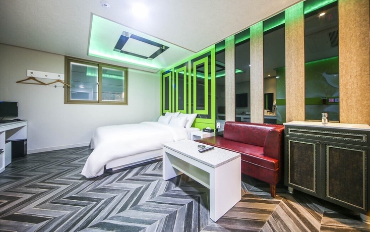 Imagen de la habitación del Hotel S Motel. Foto 10