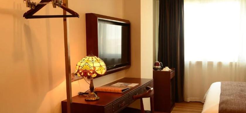 Imagen de la habitación del Hotel S ONE HOTEL. Foto 11