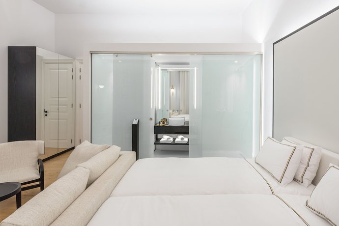 Imagen de la habitación del Hotel S Paul. Foto 13