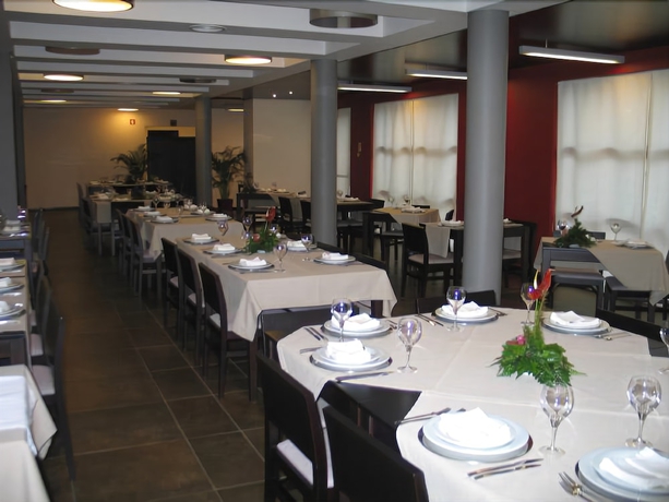 Imagen del bar/restaurante del Hotel S Pedro. Foto 2