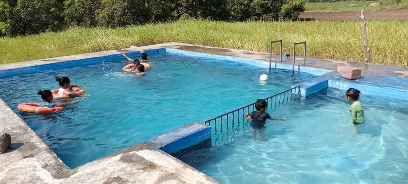 Imagen general del Hotel S R Farm House. Foto 9
