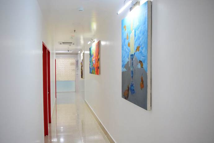 Imagen de los interiores del Hotel S Rose. Foto 19
