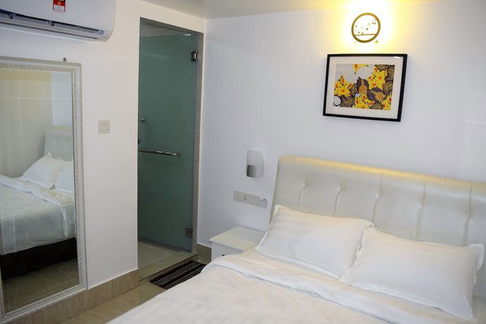 Imagen de la habitación del Hotel S Rose. Foto 7