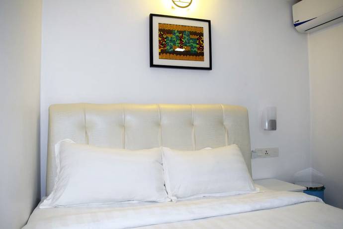 Imagen de la habitación del Hotel S Rose. Foto 15