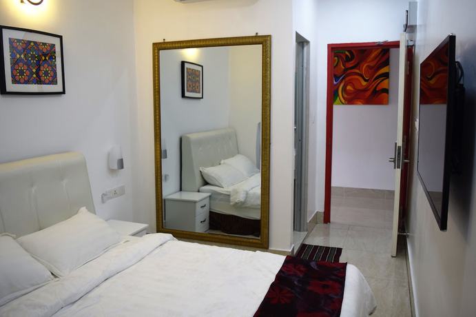 Imagen de la habitación del Hotel S Rose. Foto 16
