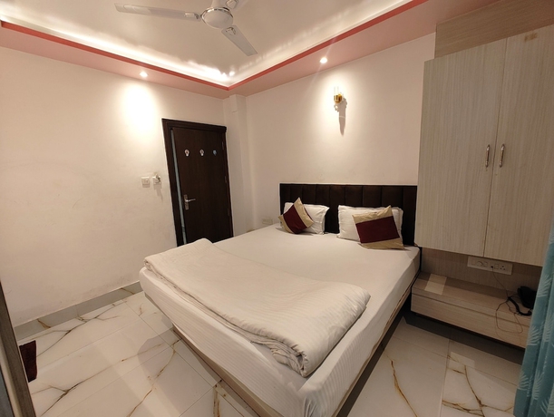 Imagen de la habitación del Hotel S S Guest House. Foto 10