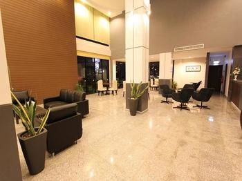 Imagen de la habitación del Hotel S Tara Grand Hotel. Foto 2