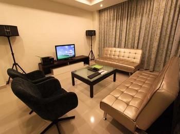 Imagen de la habitación del Hotel S Tara Grand Hotel. Foto 9