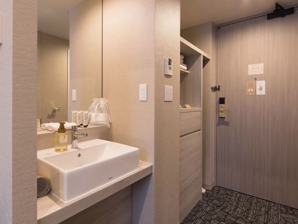 Imagen de la habitación del Hotel S Training Center Osaka. Foto 6