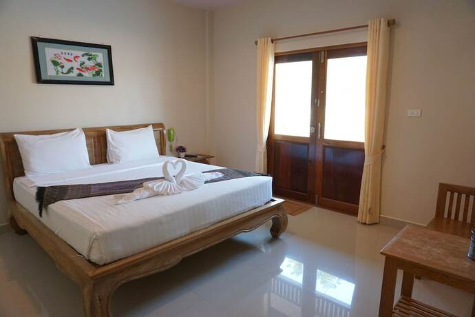 Imagen general del Hotel S Ville Resort. Foto 8