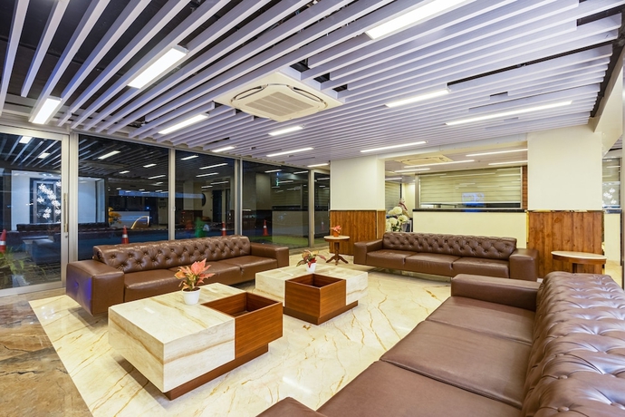 Imagen de los interiores del Hotel S by Zs, Baani Square. Foto 14