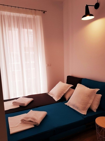 Imagen de la habitación del Hotel S30 Reina Victoria Suites. Foto 9