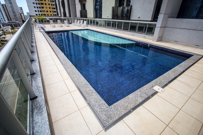 Imagen de la piscina del Hotel S4. Foto 18