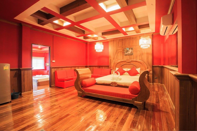 Imagen de la habitación del Hotel S48. Foto 18