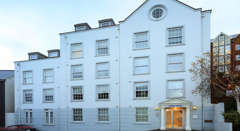 Imagen general del Hotel SACO Jersey Merlin House. Foto 12