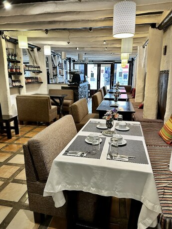 Imagen general del Hotel SACRED STONE BOUTIQUE HOTEL. Foto 10