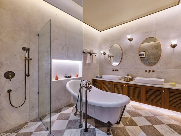 Imagen de la habitación del Hotel SADAR MANZIL HERITAGE by Atmosphere, Bhopal. Foto 15