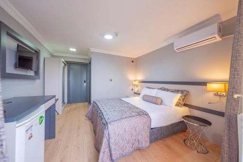 Imagen de la habitación del Hotel SAFRANBOLU &Ccedil;ELEBİ OTEL. Foto 19