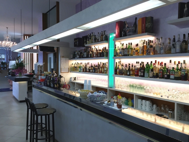 Imagen del bar/restaurante del Hotel SAHARA, Milano Marittima. Foto 5