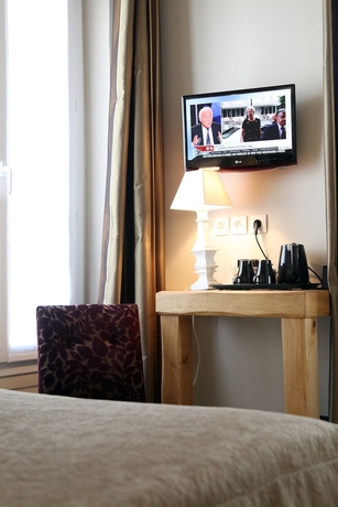 Imagen de la habitación del Hotel SAINT LOUIS EN L'ISLE. Foto 7