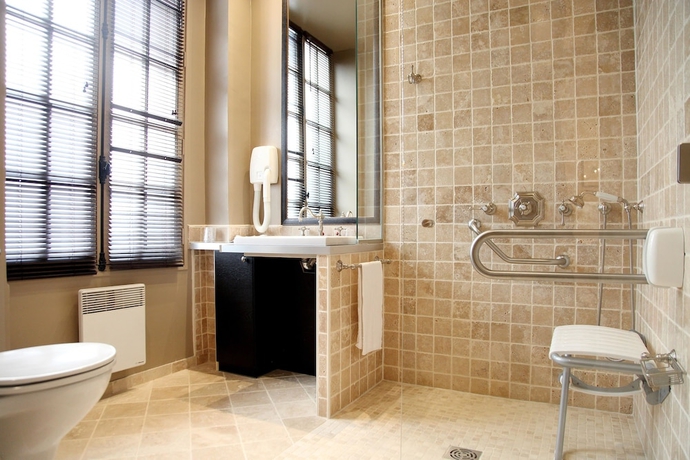 Imagen de la habitación del Hotel SAINT LOUIS EN L'ISLE. Foto 9