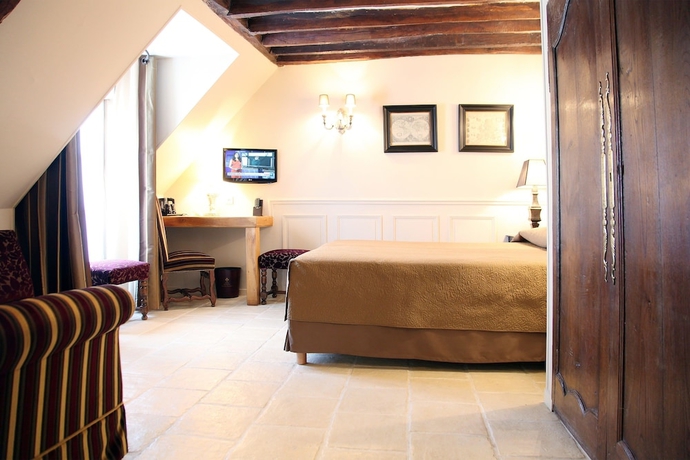 Imagen de la habitación del Hotel SAINT LOUIS EN L'ISLE. Foto 12