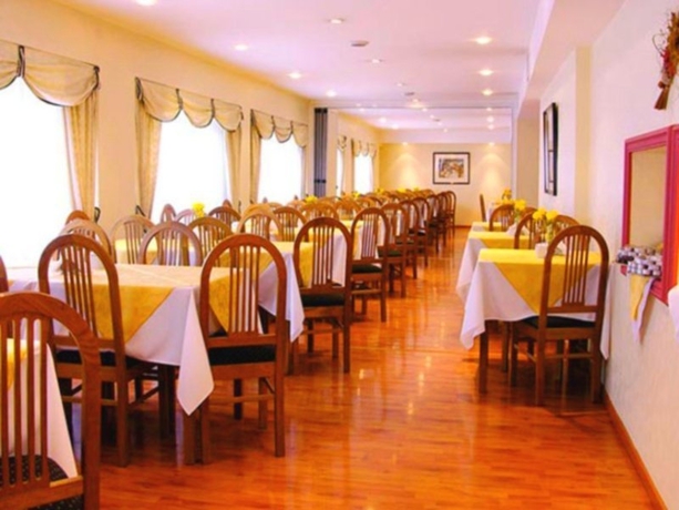 Imagen general del Hotel SALLES HOTEL. Foto 4