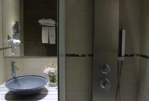 Imagen general del Hotel SAMAR&Aacute;N SUITES. Foto 6