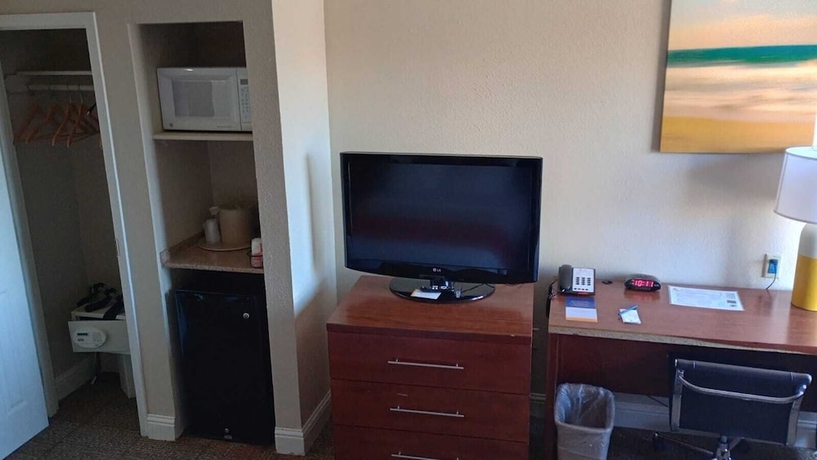 Imagen de la habitación del Hotel SAMIR Stay at NW Expressway. Foto 8