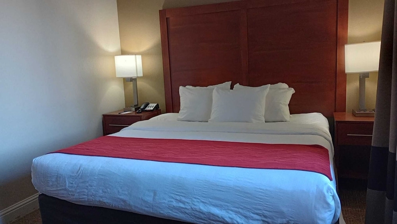 Imagen de la habitación del Hotel SAMIR Stay at NW Expressway. Foto 11