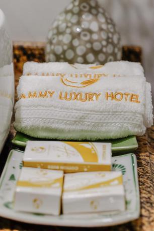 Imagen de la habitación del Hotel SAMMY LUXURY HOTEL. Foto 4