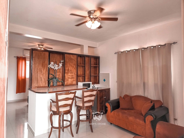 Imagen de la habitación del Hotel SAMS. Foto 7