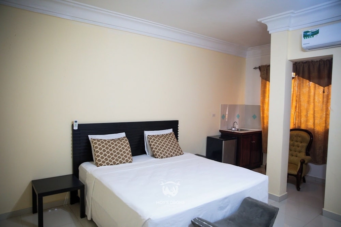 Imagen de la habitación del Hotel SAMS. Foto 10