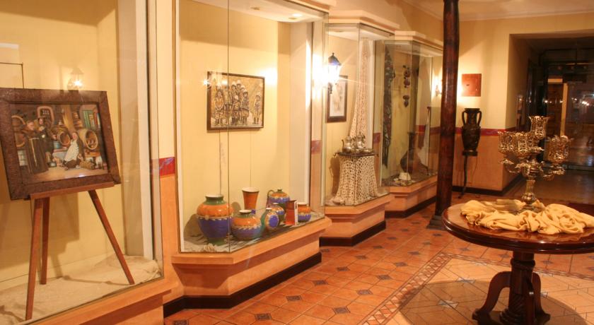 Imagen de los interiores del Hotel SAN ANDRES, Cuenca. Foto 9