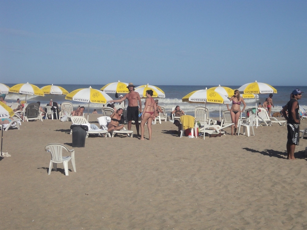 Imagen de los exteriores del Hotel SAN REMO VILLA CORRAL APARTS. Foto 10