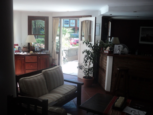 Imagen general del Hotel SAN REMO VILLA CORRAL APARTS. Foto 2