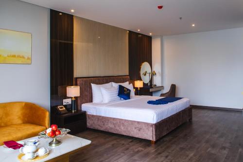 Imagen general del Hotel SANDALS AQUILA HOTEL. Foto 1