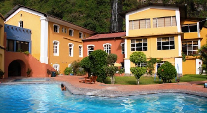 Imagen de los exteriores del Hotel SANGAY. Foto 10