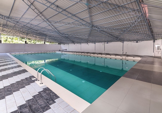 Imagen de la piscina del Hotel SANJEEVINI AYURVEDA AND YOGA RETREAT. Foto 11