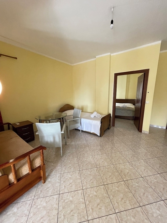 Imagen de la habitación del Hotel SANREMO HOTEL RESTORANT. Foto 10