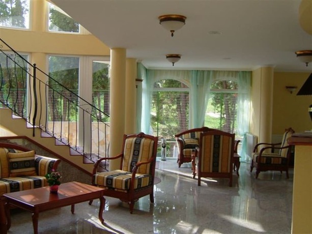 Imagen general del Hotel SANTE H&eacute;v&iacute;z. Foto 2
