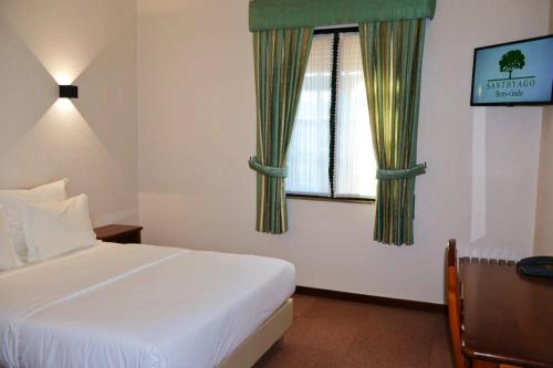 Imagen de la habitación del Hotel SANTHYAGO TROFA. Foto 10