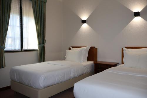 Imagen de la habitación del Hotel SANTHYAGO TROFA. Foto 11