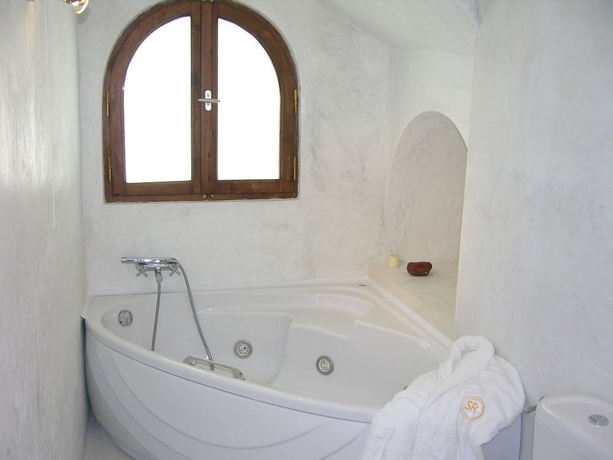 Imagen de la habitación del Hotel SANTORINI REFLEXIONS SEA. Foto 4