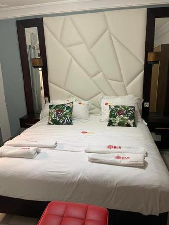Imagen de la habitación del Hotel SAPHYR GROUP HOTELIER. Foto 16