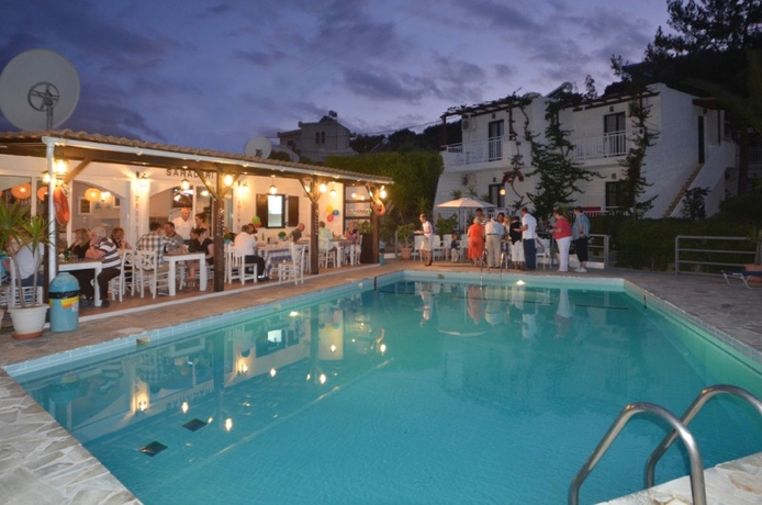 Imagen general del Hotel SARADARI. Foto 7
