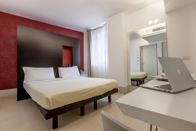 Imagen de la habitación del Hotel SAVOY HOTEL PARMA. Foto 4