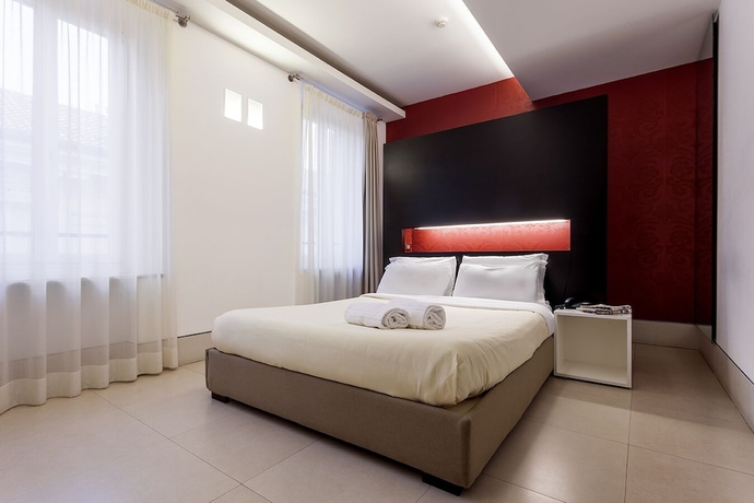 Imagen de la habitación del Hotel SAVOY HOTEL PARMA. Foto 9