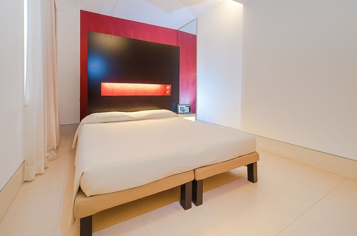 Imagen de la habitación del Hotel SAVOY HOTEL PARMA. Foto 17