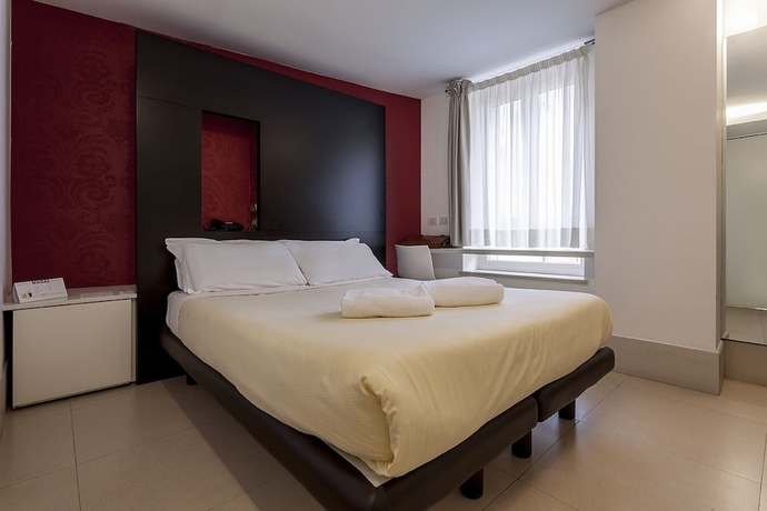 Imagen de la habitación del Hotel SAVOY HOTEL PARMA. Foto 19
